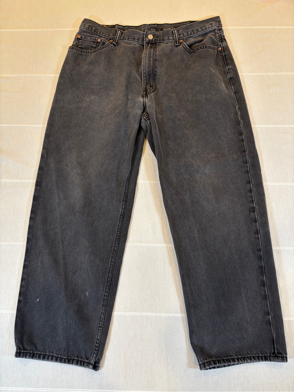 Levi’s 550 Relaxed Fit Jeans Men’s 42x32 Black Gray Denim Vintage
